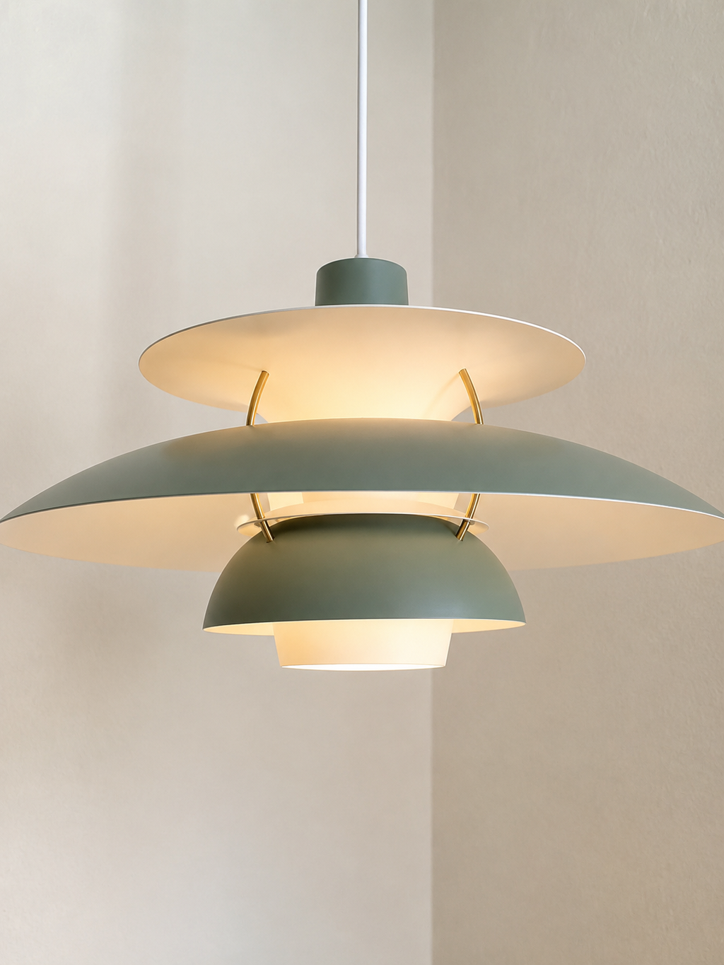 Fin mørkegrøn PH5 lampe